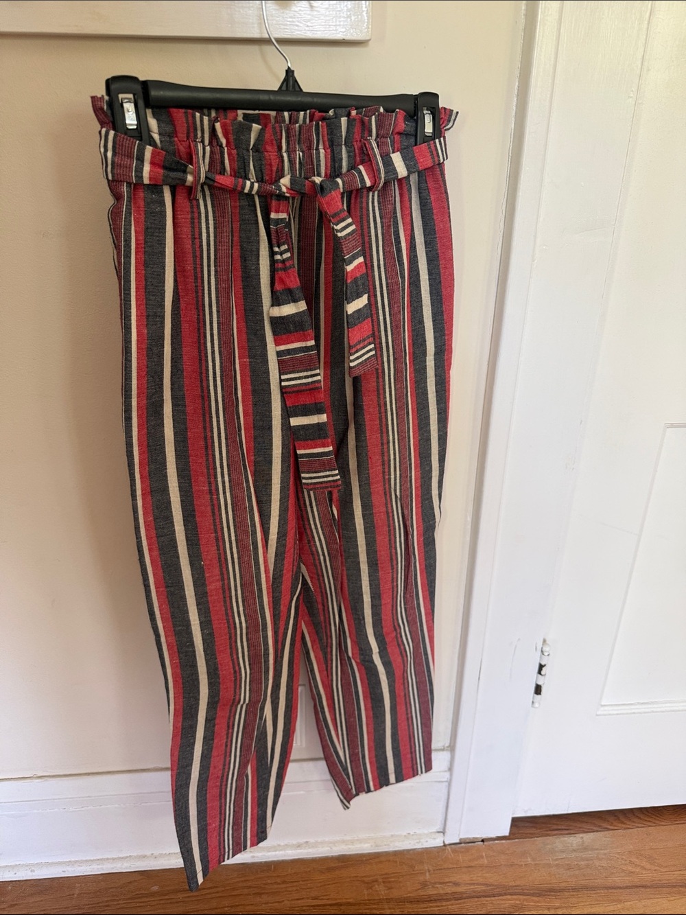 Italian-brand Subdued Paperbag Waist Straight-Leg Pants - Red, White, & Denim